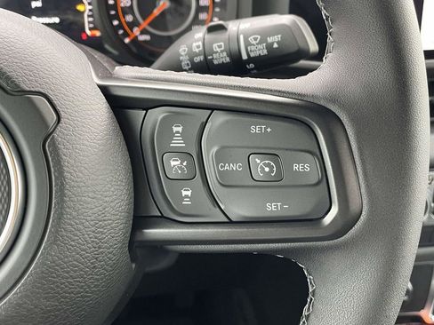 New 2026 Jeep Wrangler Unlimited Rubicon AWD/4WD image 31