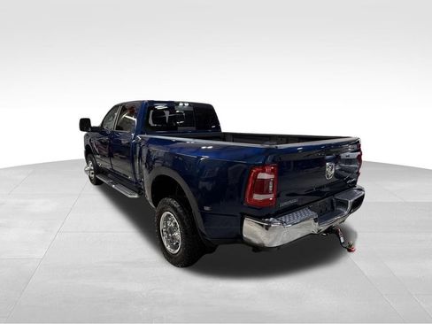 Used 2024 RAM 3500 Big Horn w/ Level 2 Equipment Group AWD/4WD image 3