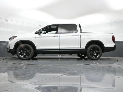 New 2026 Honda Ridgeline Black Edition image 39