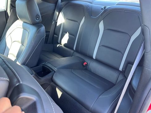 Used 2019 Chevrolet Camaro LT RWD image 18