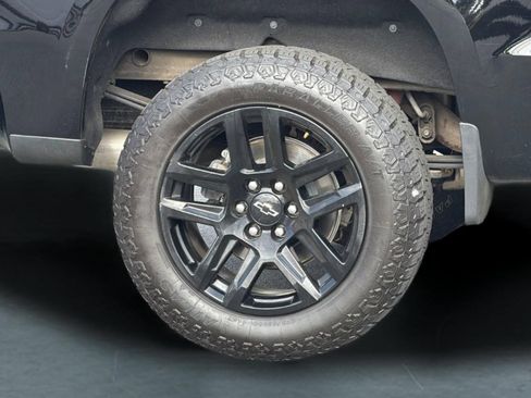 Used 2022 Chevrolet Silverado 1500 LT Trail Boss w/ Safety Package AWD/4WD image 31
