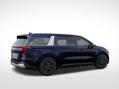New 2026 Kia Carnival FWD image 6
