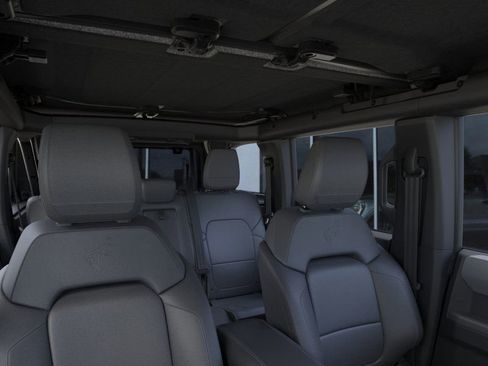 New 2025 Ford Bronco Big Bend w/ Black Diamond Package image 12