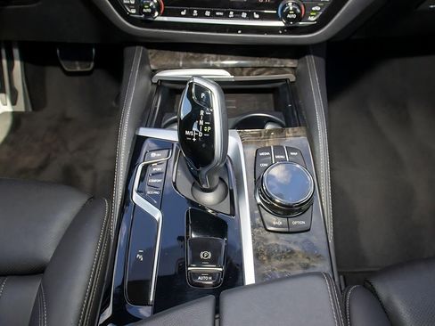 Used 2023 BMW 540i 540i w/ Executive Package image 25