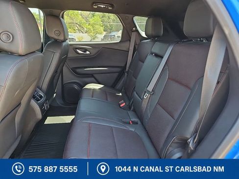 Used 2025 Chevrolet Blazer RS FWD image 11