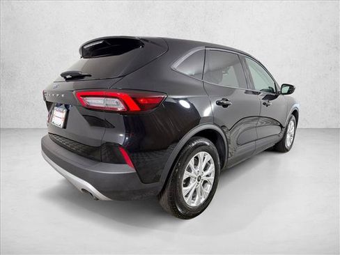 Used 2025 Ford Escape Active FWD image 3