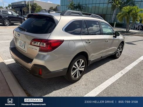 Used 2018 Subaru Outback 2.5i Limited AWD/4WD image 8