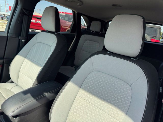 Used 2024 Ford Escape Active AWD/4WD image 11