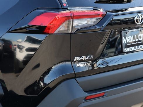 Certified 2025 Toyota RAV4 XLE image 8