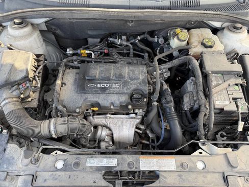 Used 2014 Chevrolet Cruze LT w/ All-Star Edition image 22