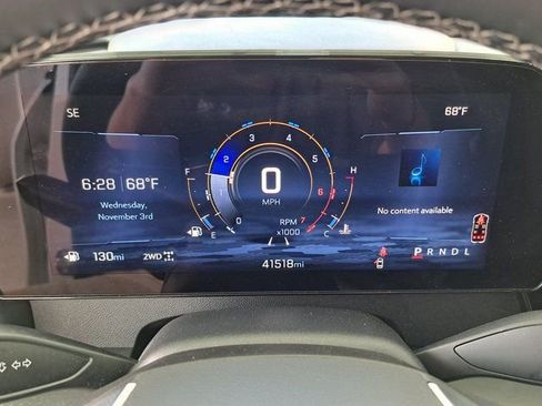 Used 2025 Chevrolet Traverse LT AWD/4WD image 9