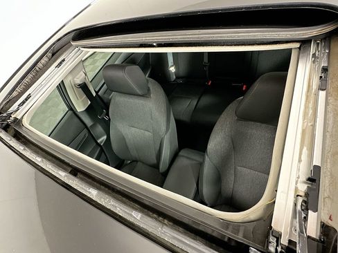 Used 2023 Honda Accord EX image 21