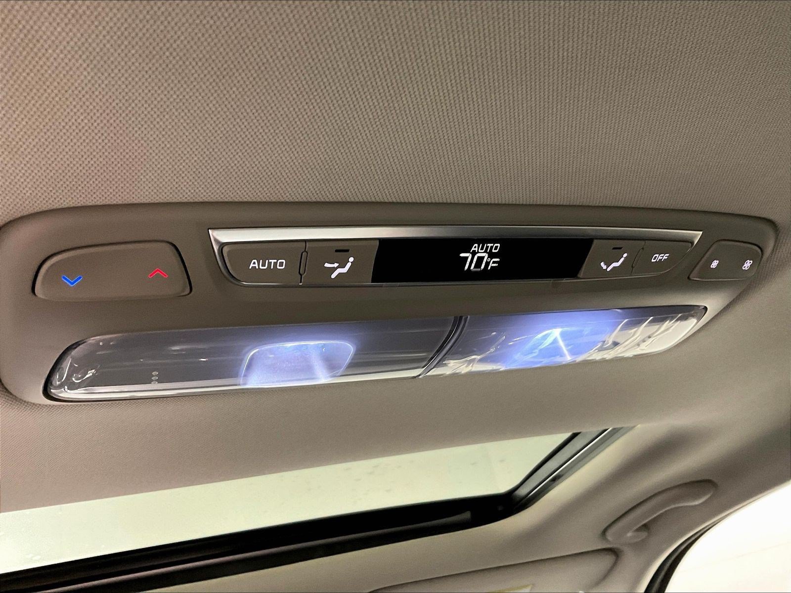 Certified 2024 Kia Telluride S w/ S Sunroof Package AWD/4WD image 10