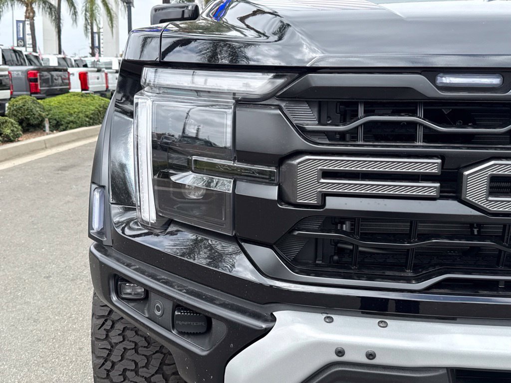 New 2026 Ford F150 Raptor AWD/4WD image 15