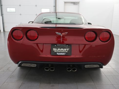 Used 2008 Chevrolet Corvette Coupe w/ Preferred Equipment Group RWD image 23
