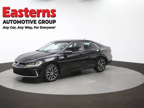 Used 2025 Volkswagen Jetta SE FWD image 55