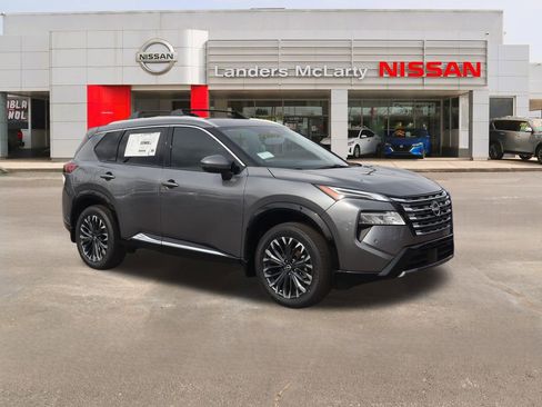 New 2026 Nissan Rogue Platinum w/ Platinum Premium Package AWD/4WD image 1
