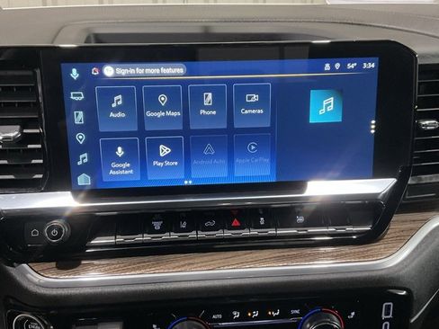 Used 2025 Chevrolet Silverado 2500 LT w/ Convenience Package image 16