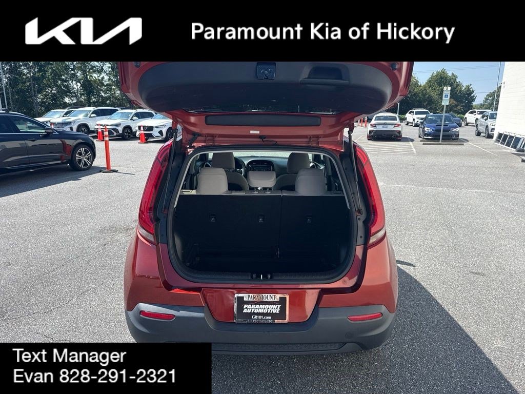 Used 2020 Kia Soul LX FWD image 10