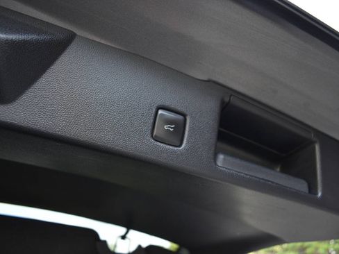 Used 2021 Ford Escape SEL AWD/4WD image 13