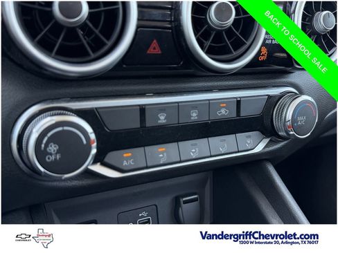 Used 2025 Nissan Sentra S FWD image 19