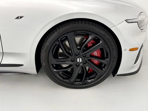 New 2026 Bentley Continental GTC AWD/4WD image 28
