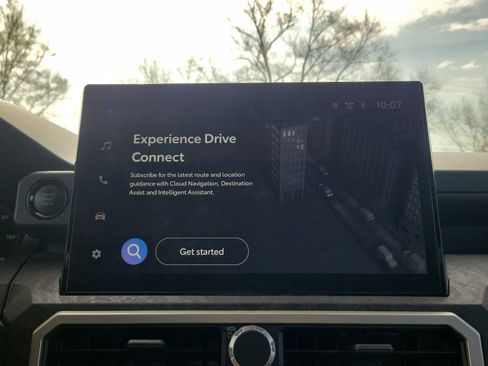 Used 2025 Toyota Tacoma Limited image 27