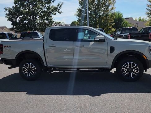 New 2025 Ford Ranger Lariat w/ FX4 Off-Road Package image 5