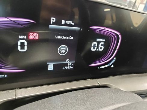 Certified 2025 Kia Telluride S AWD/4WD image 8