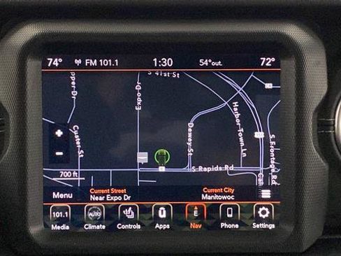 Used 2020 Jeep Wrangler Unlimited Sahara AWD/4WD image 14