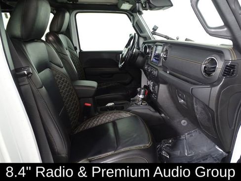 Used 2021 Jeep Gladiator Overland image 14