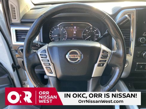 Used 2021 Nissan Titan SV w/ SV Convenience Package image 23
