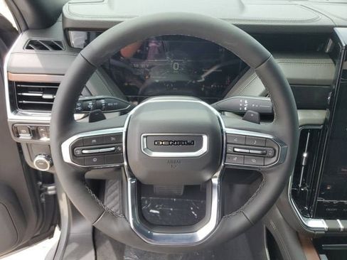 New 2026 GMC Yukon Denali RWD image 21