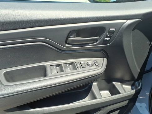 Used 2025 Honda Odyssey Sport-L image 12