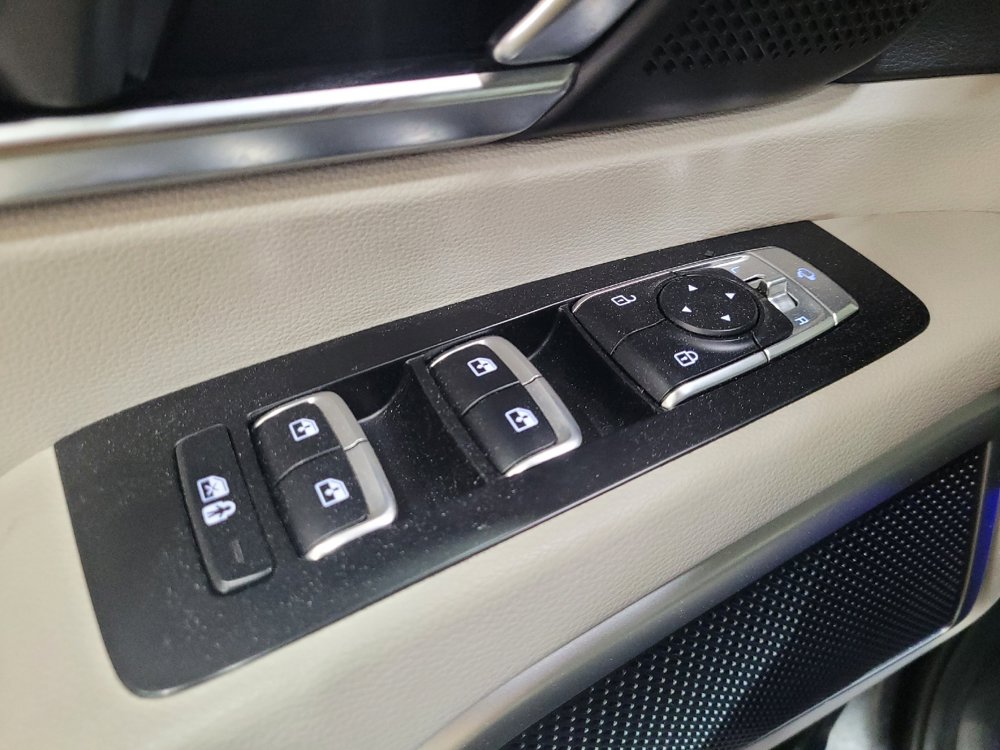 Used 2022 Kia Telluride EX w/ EX Premium Package FWD image 27