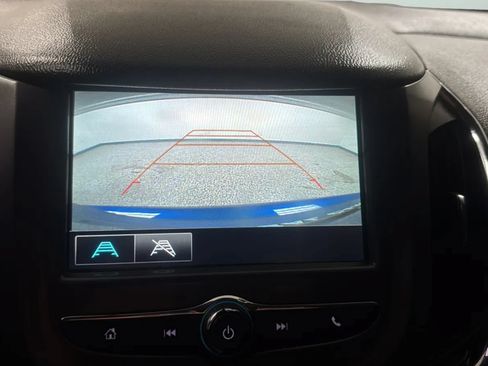 Used 2018 Chevrolet Cruze LT FWD image 14