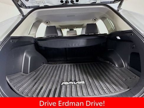 Used 2025 Toyota RAV4 XLE w/ Convenience Package FWD image 34