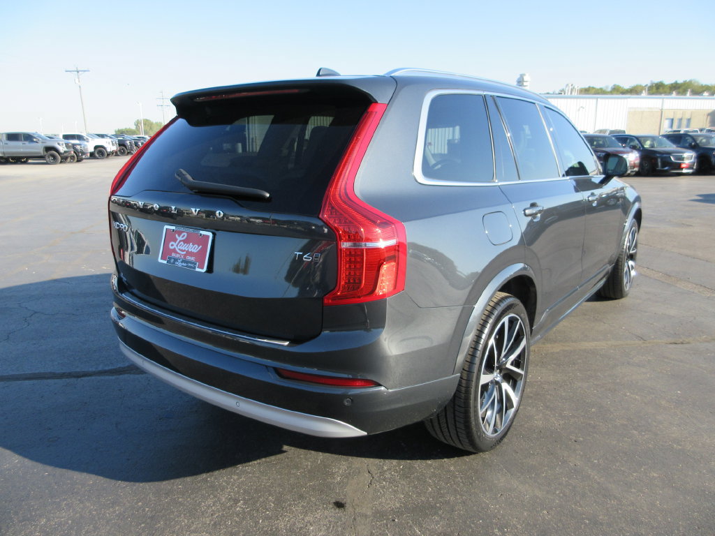 Used 2022 Volvo XC90 T6 Momentum w/ Advanced Package AWD/4WD image 6