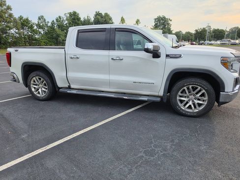 Used 2019 GMC Sierra 1500 SLT w/ SLT Premium Plus Package AWD/4WD image 3