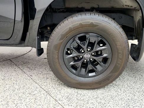 Used 2025 Nissan Frontier S AWD/4WD image 9