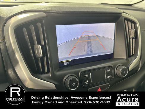 Used 2020 GMC Terrain SLT image 8