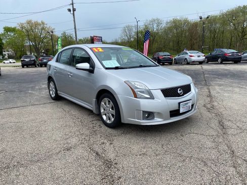 Used 2012 Nissan Sentra 2.0 SR image 2