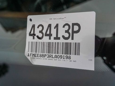 Used 2024 Ford Bronco Outer Banks AWD/4WD image 27