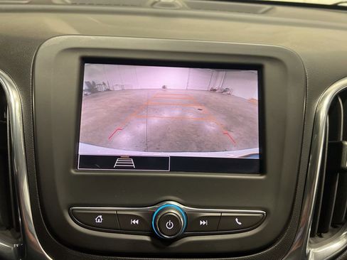 Certified 2023 Chevrolet Equinox LT w/ Driver Convenience Package image 17