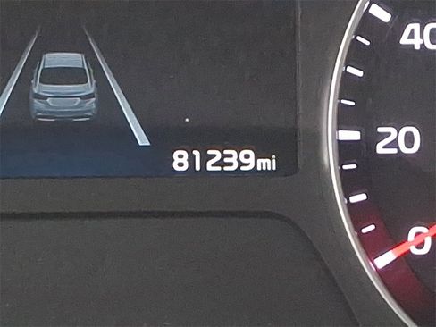 Used 2022 Kia Forte LXS image 19