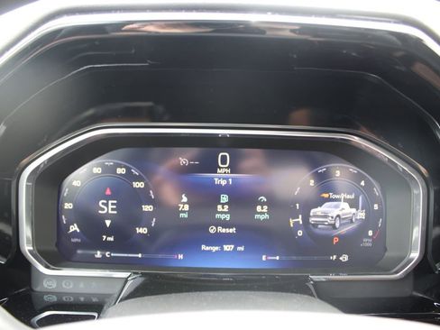 New 2026 Chevrolet Silverado 1500 RST w/ Redline Edition AWD/4WD image 35