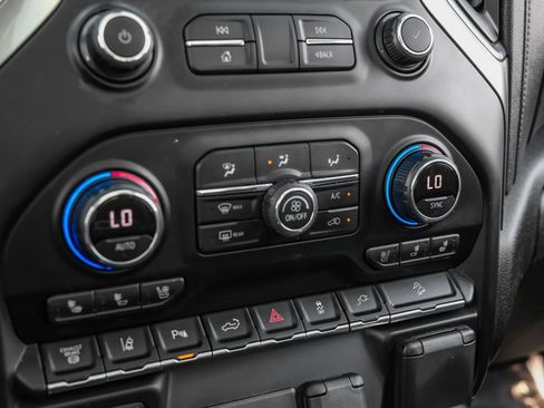 Used 2020 Chevrolet Silverado 2500 LTZ w/ LTZ Premium Package image 27