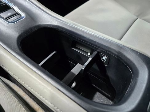 Used 2021 Honda HR-V LX image 25