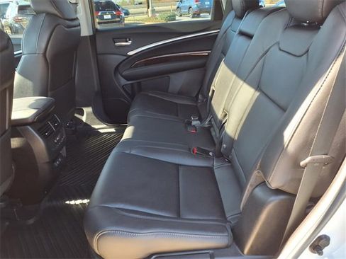 Used 2020 Acura MDX FWD image 9