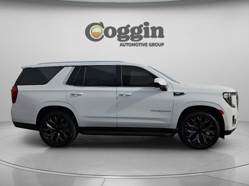 Used 2022 GMC Yukon SLE image 7